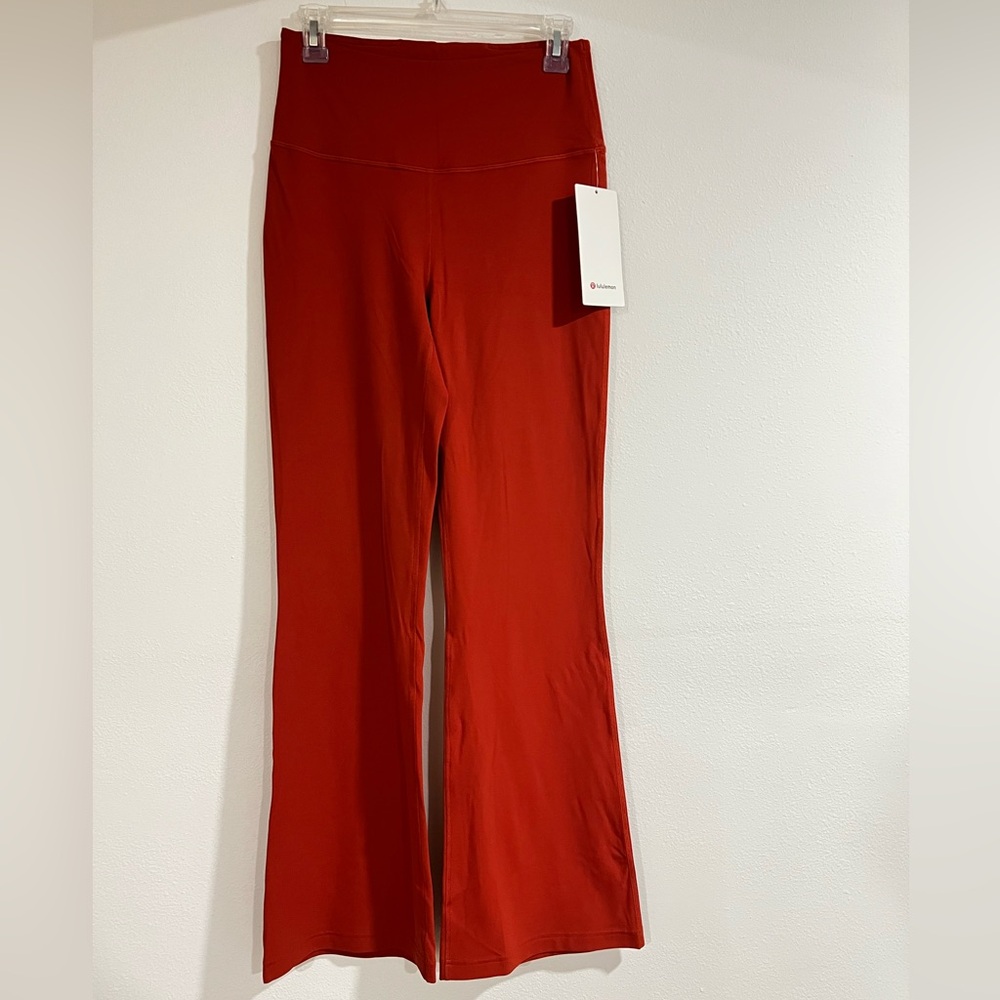 Groove Pant SHR Flare Pant *Nulu 32.5inch, super high rise size 8 new with tags